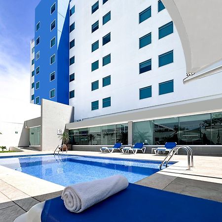 Holiday Inn Express Merida By Ihg Luaran gambar