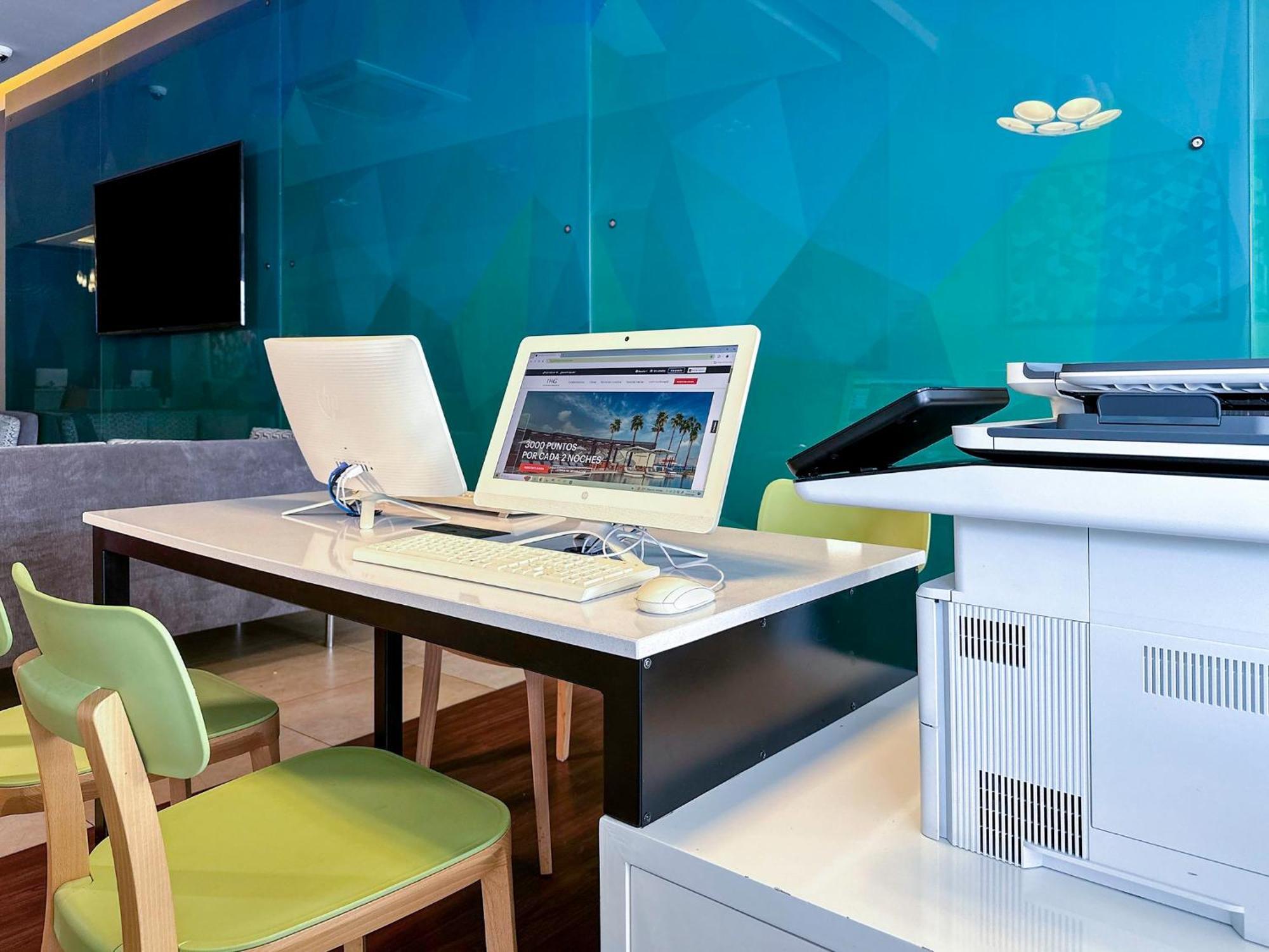 Holiday Inn Express Merida By Ihg Luaran gambar